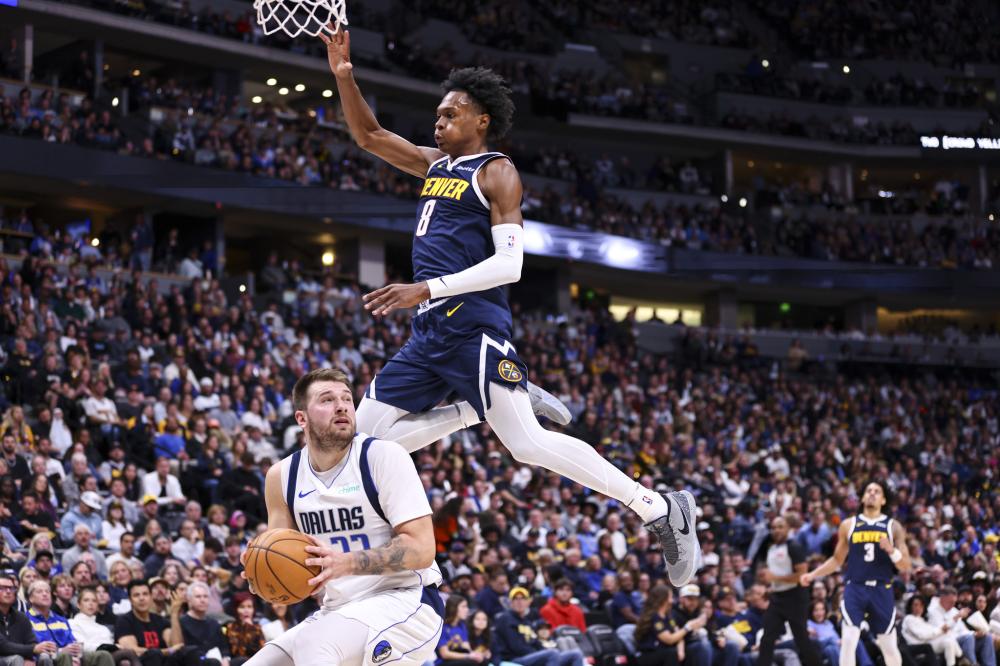 前锋的角色 前锋的角色