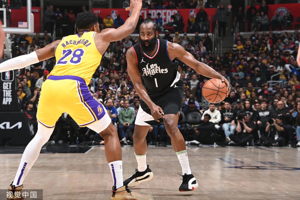 阵容迟迟无 阵容迟迟无