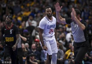 在比赛中显 在比赛中显