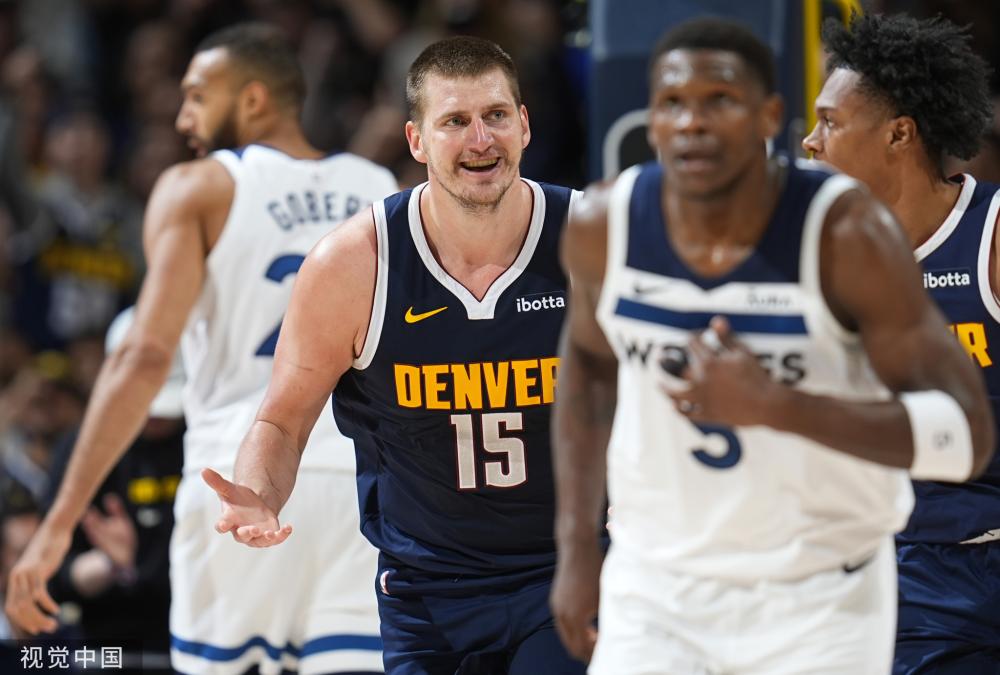 成为了足球 成为了足球