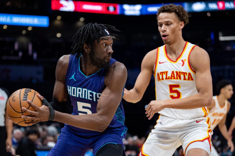 足球中俱乐 足球中俱乐