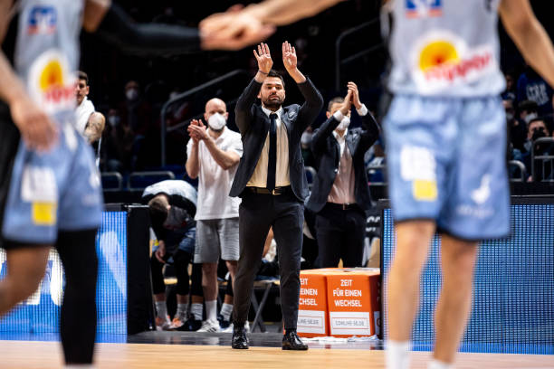 迅速引发了 迅速引发了