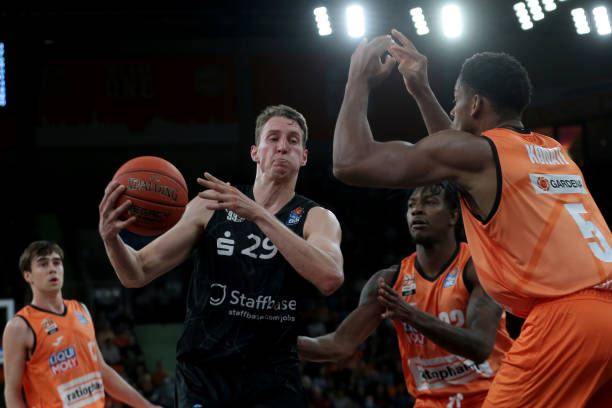 近几个赛季 近几个赛季